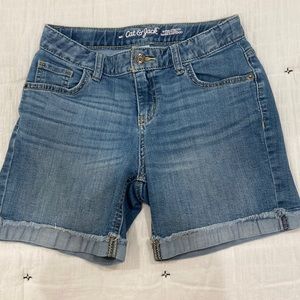 Size 10/12 girls cat & jack jean shorts